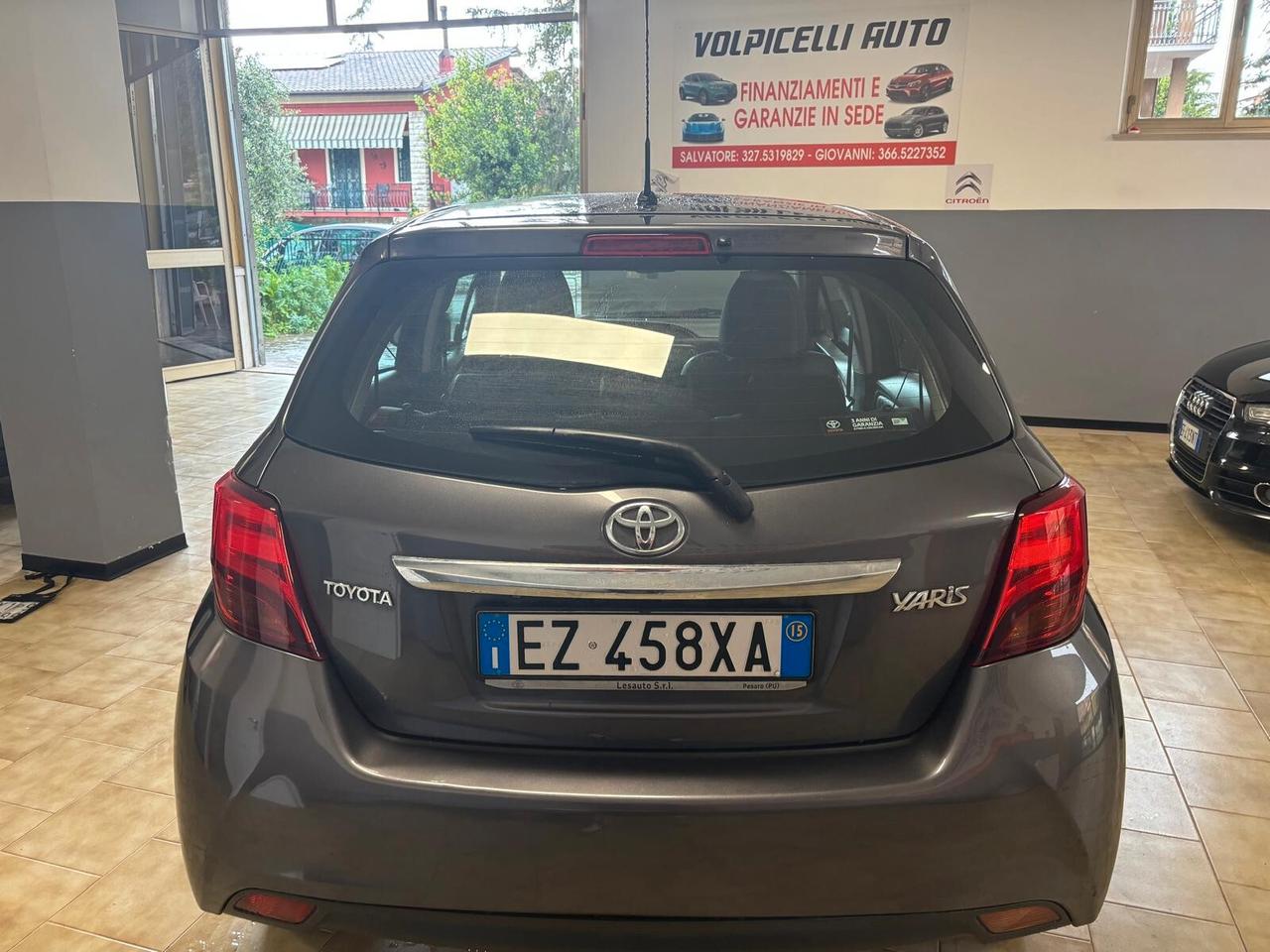 TOYOTA YARIS ANNO 2015 BZ 1.0 ADATTA NEOPATENTATI KM 170 MILA