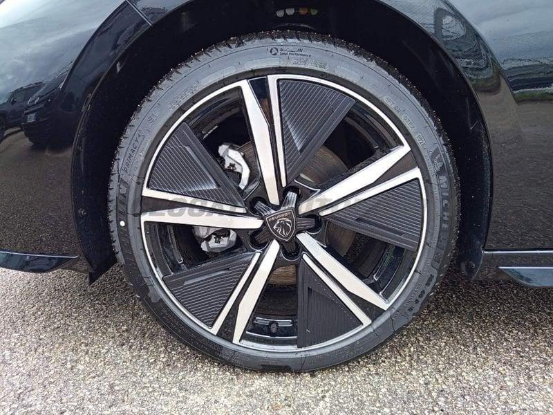 Peugeot 308 308 1.2 hybrid GT 136cv e-dcs 6