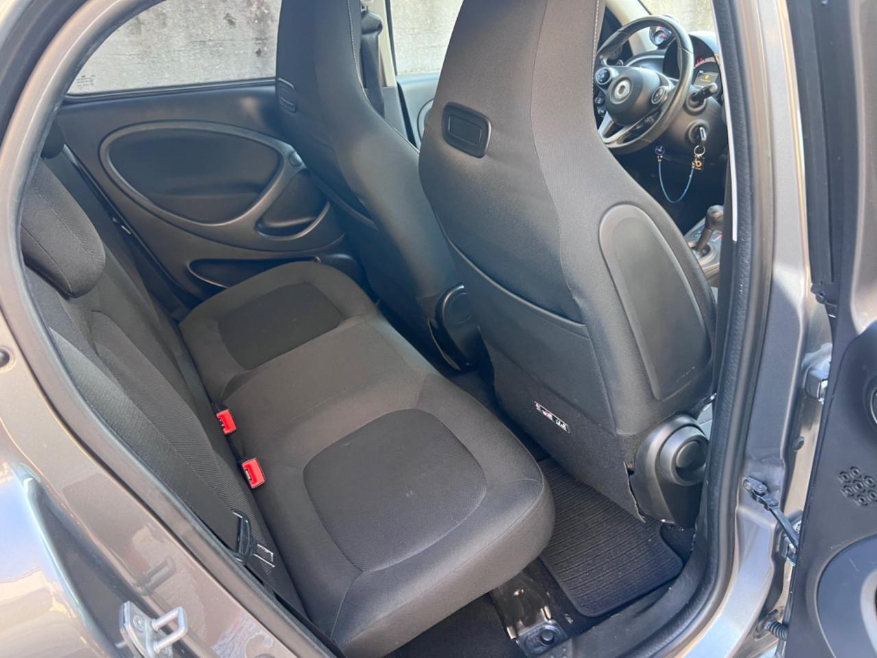 Smart ForFour 90 0.9 Turbo twinamic Passion+Navi-Retrocamera+Blockshaft