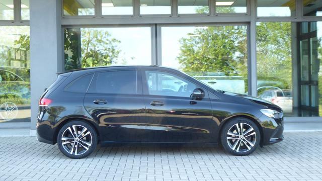 MERCEDES-BENZ B 200 d Automatic Sport