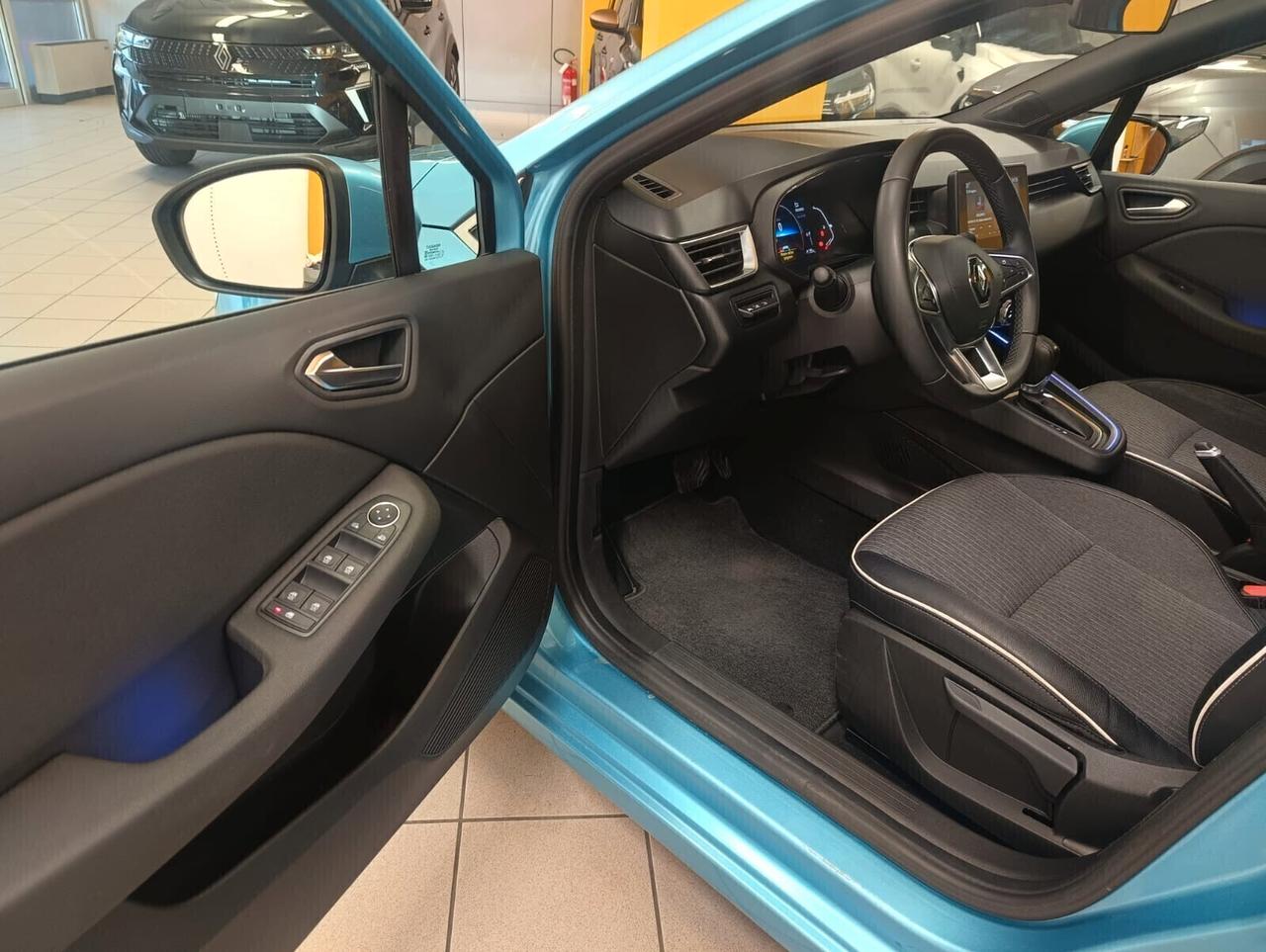 Renault Clio Full Hybrid E-Tech 140 CV 5 porte Intens