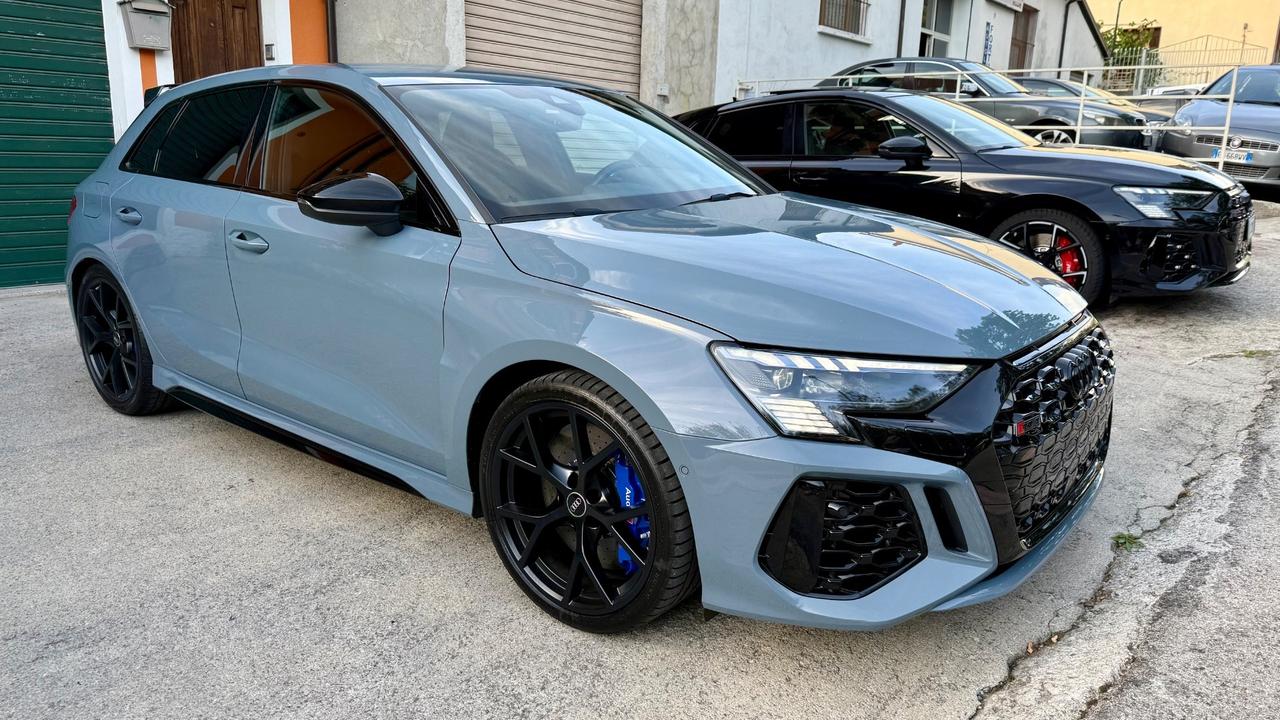 Audi A3 RS 3 SPB TFSI quattro S tronic