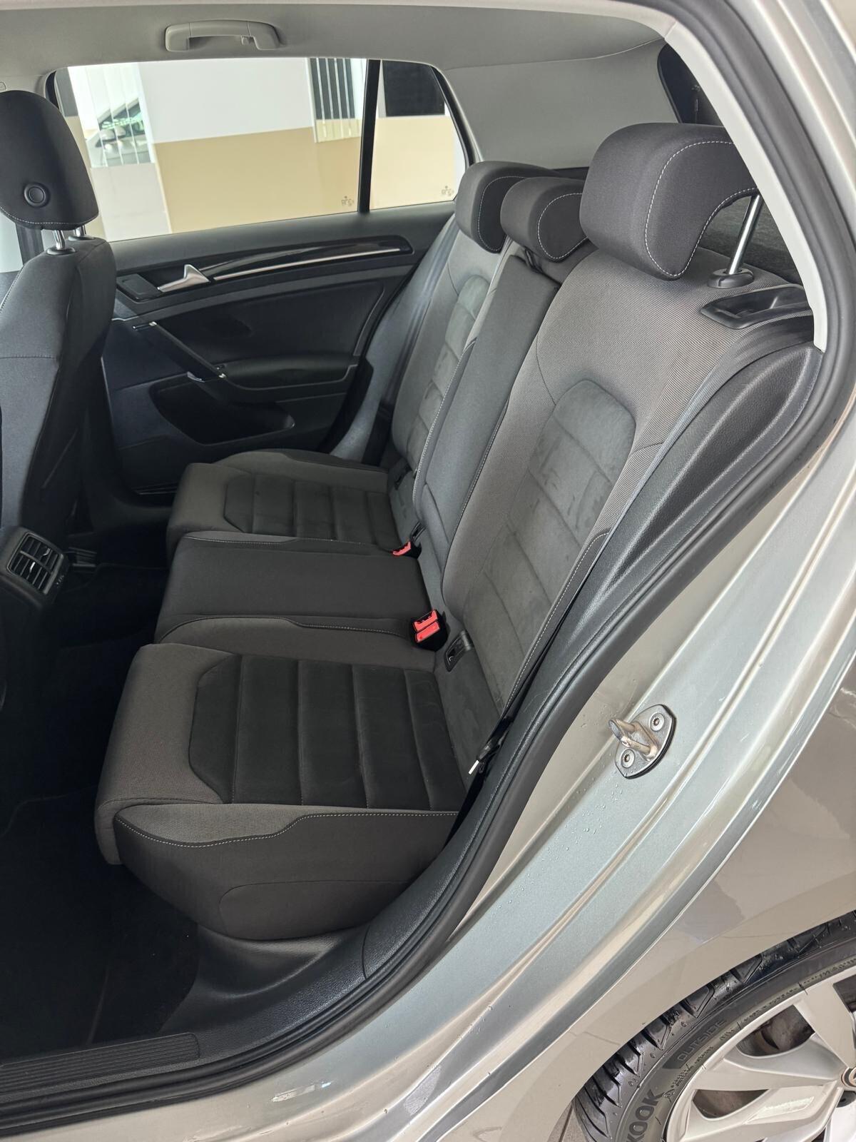 Volkswagen Golf 1.6 TDI 115 CV 5p. Highline BlueMotion Technology