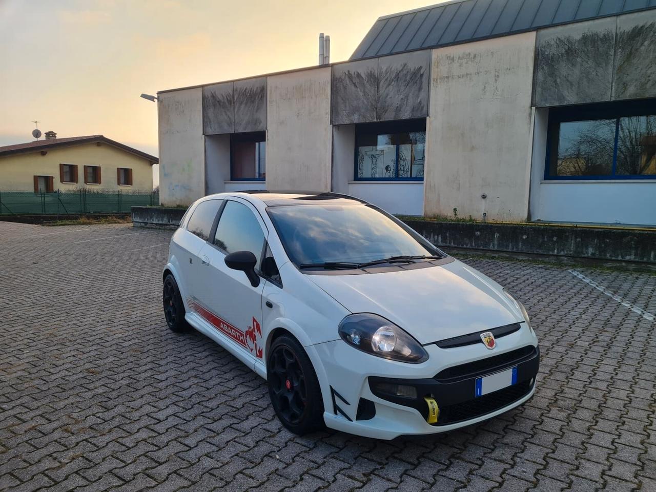 Abarth Punto EVO 1.4i 16V Turbo Multiair S&S