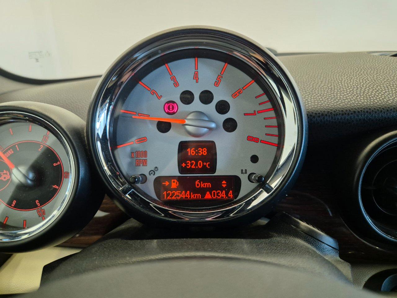 Mini Cabrio Cooper 1.6 122cv - NEOPATENTATI