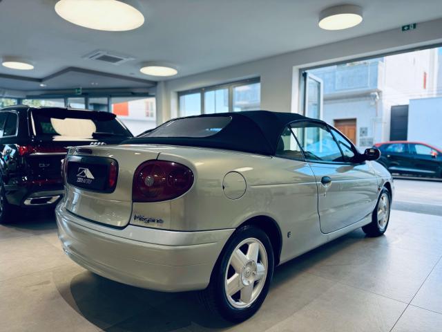 Renault Megane Cabrio 1.6 16v SI