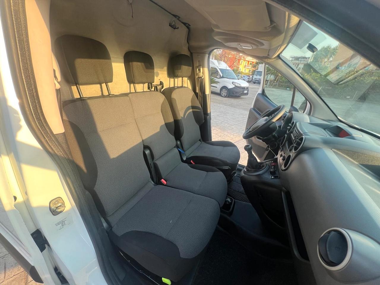 Peugeot Partner Tepee BlueHDi 100 Active