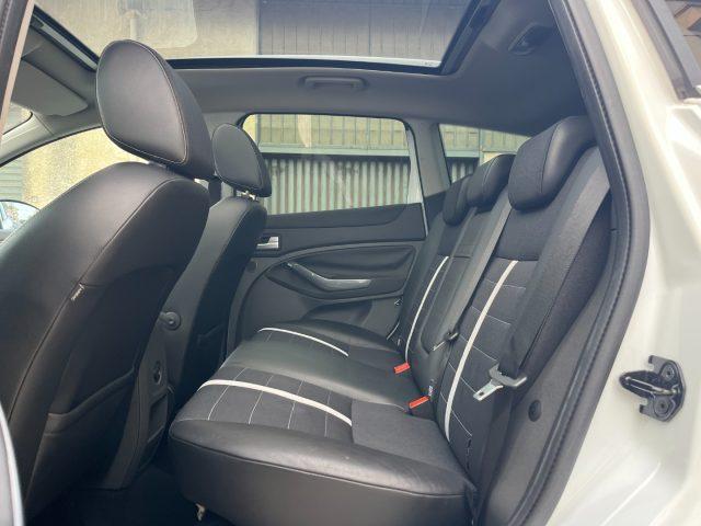 FORD Kuga 2.0 TDCi 136 CV Titanium