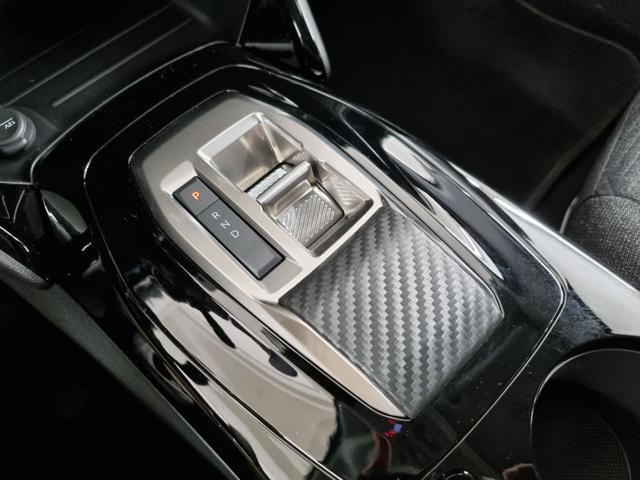 PEUGEOT 208 Hybrid 110 e-DCS6 Business