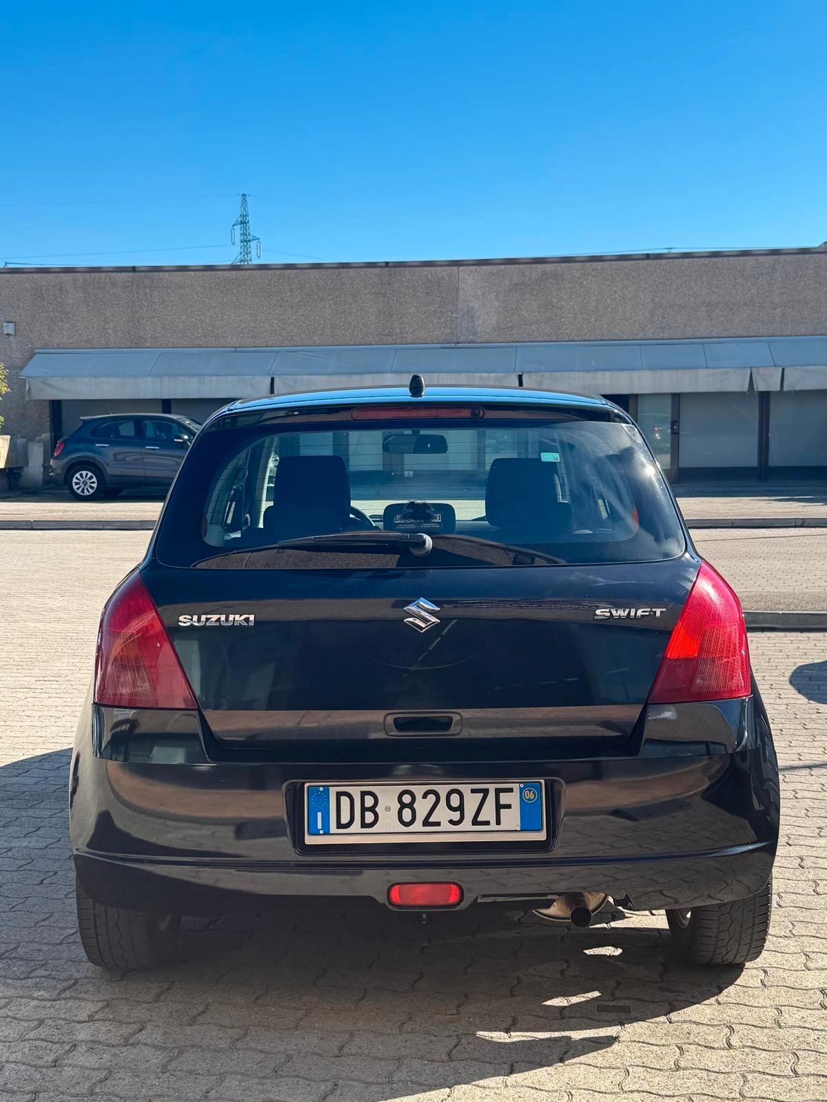 Suzuki Swift 1.3 5p. GLX