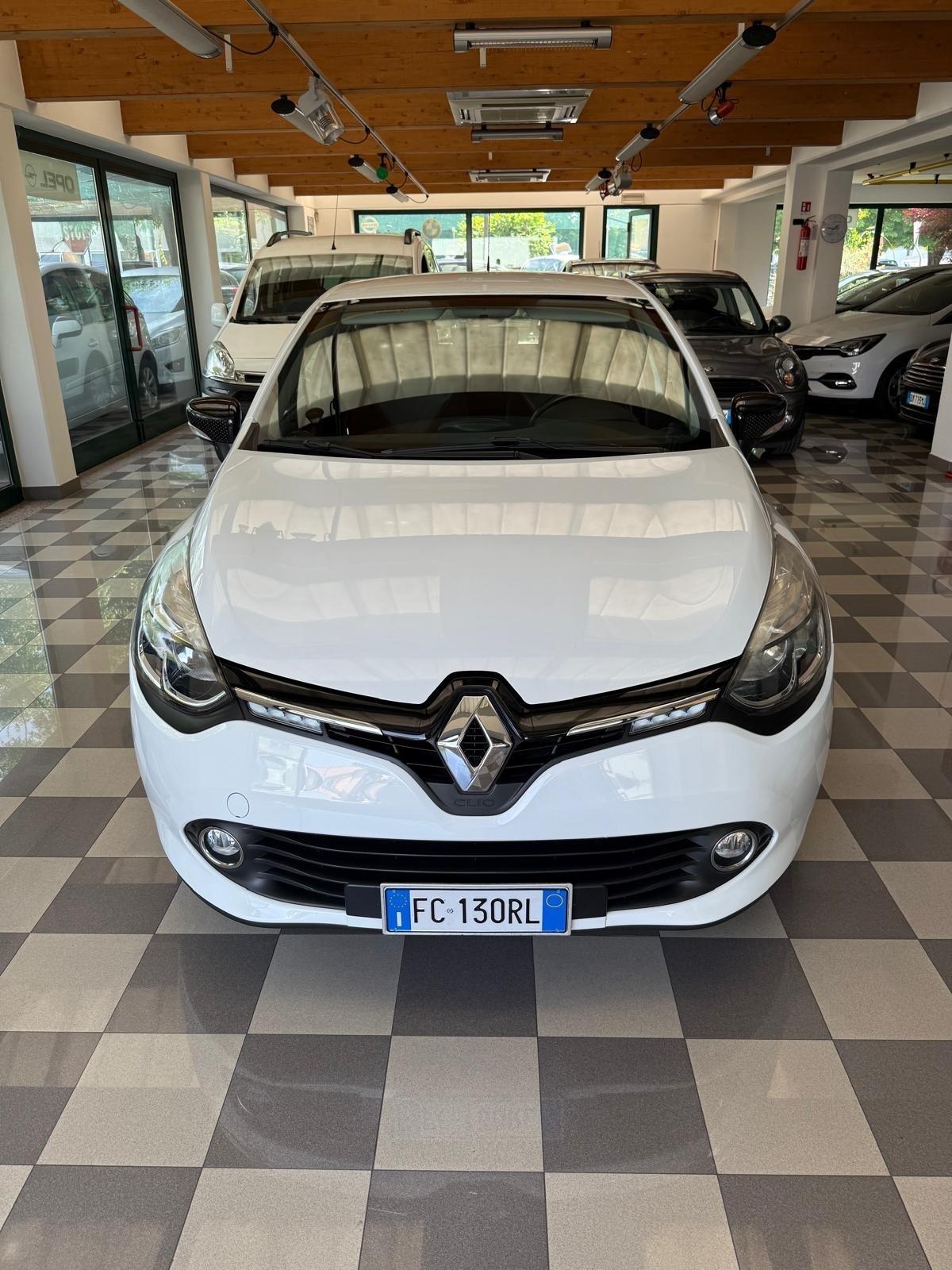 Renault Clio dCi 75CV Neopatentati