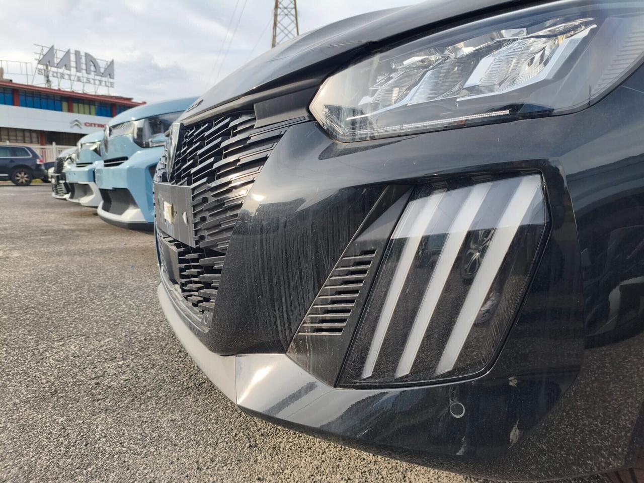 Peugeot 208 Hybrid 100 e-DCS6 BUSINESS