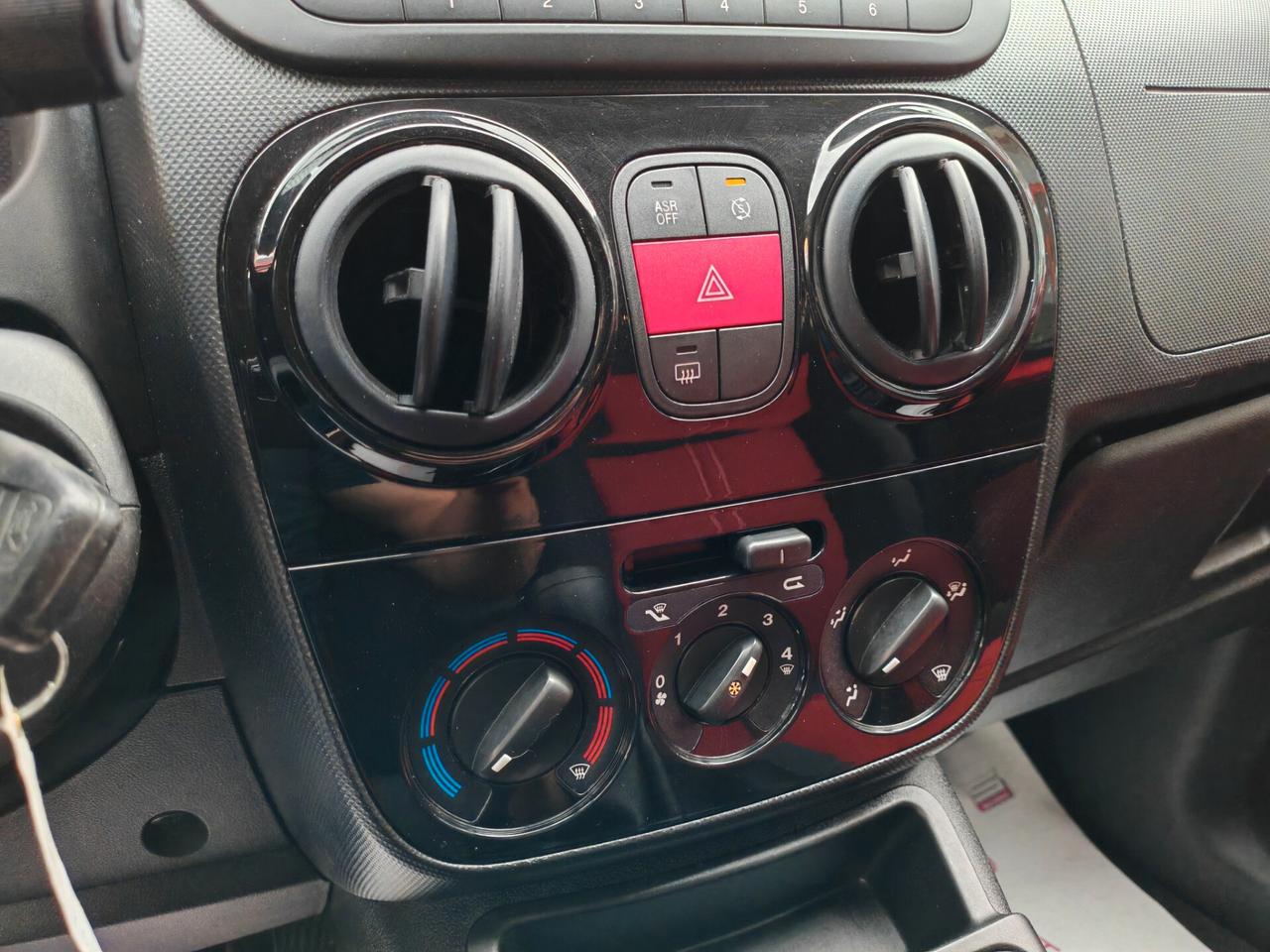 Fiat Qubo 1.3 diesel 05/2014 Cv95