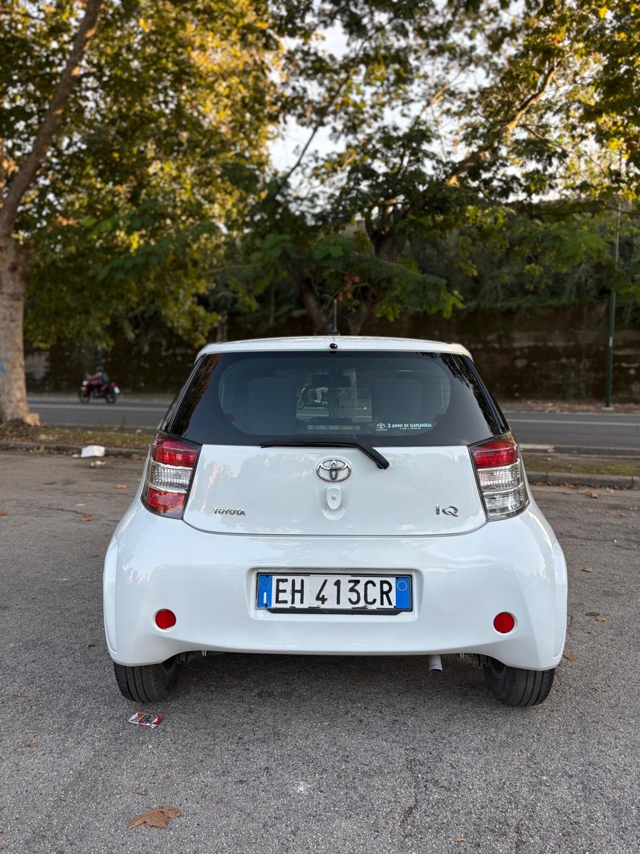 Toyota IQ Automatica 1.0 benzina 68cv
