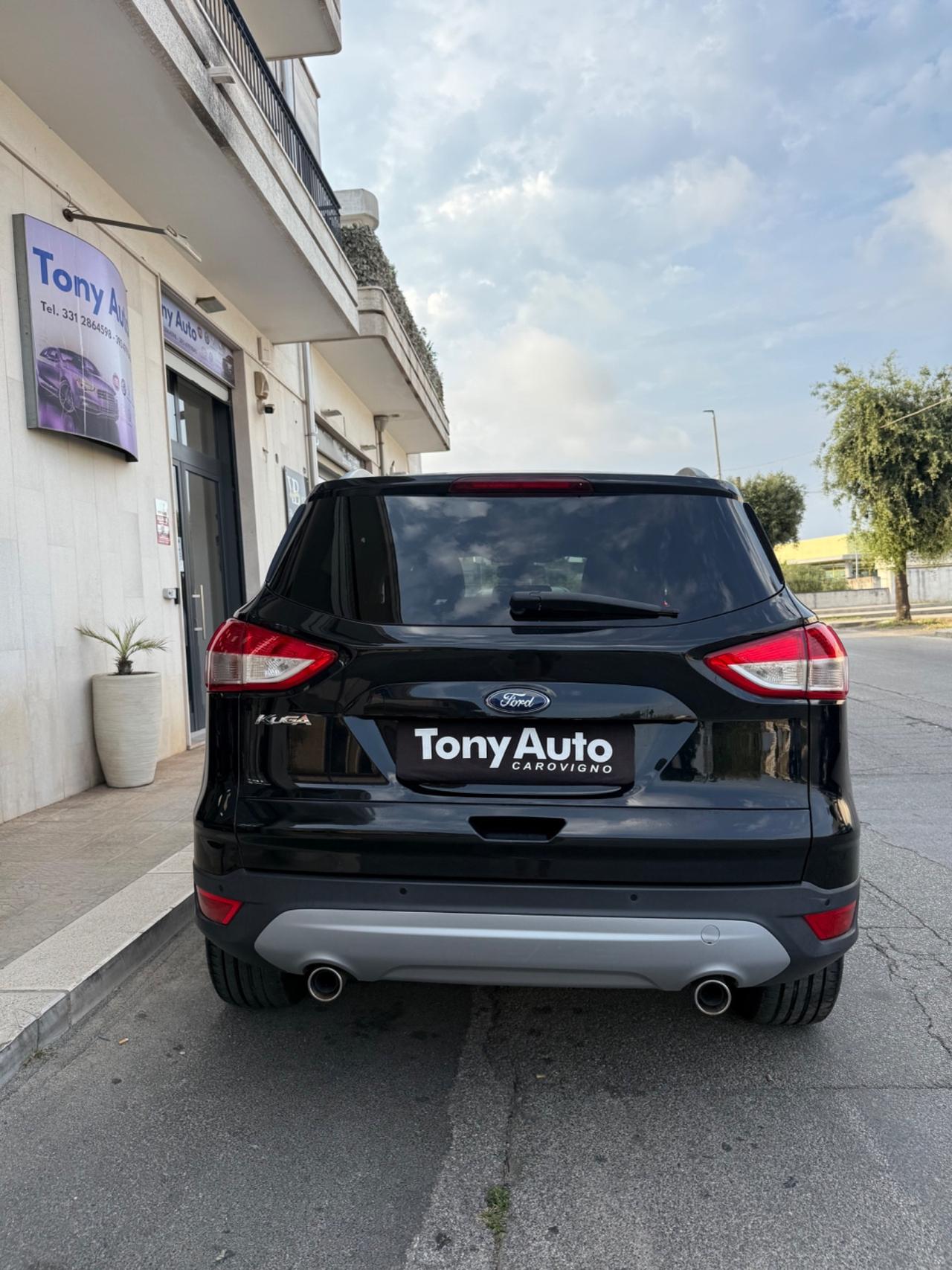 Ford Kuga 2.0 tdci Titanium 4wd 140cv powershift NAVI,PELLE,CAMBIO AUTOMATICO SOSTITUITO NUOVO 05/2025