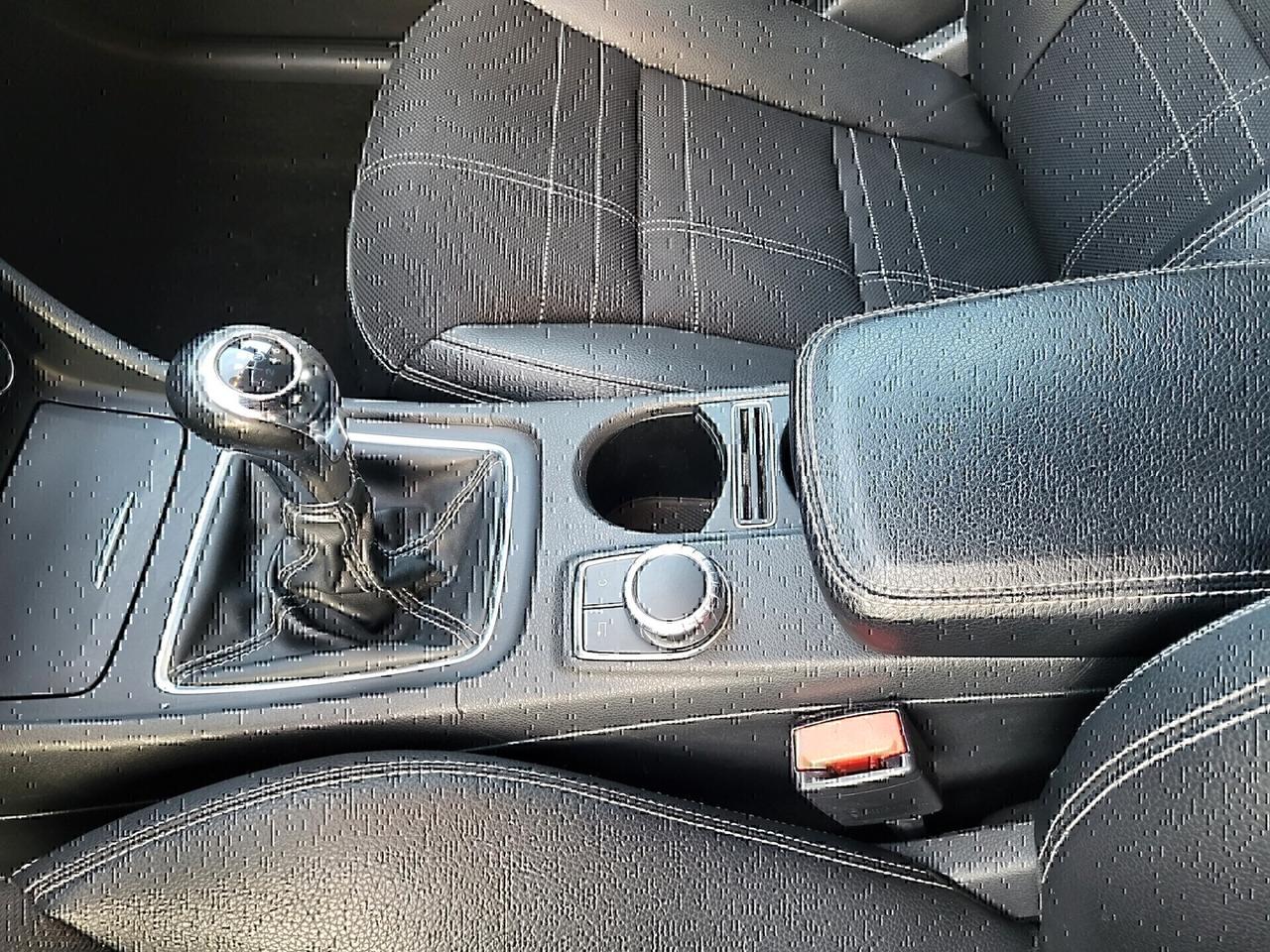 MERCEDES CLASSE A 180 1.6 BENZINA 122CV ANNO 02/13 KM 170.000 IN BUONO STATO