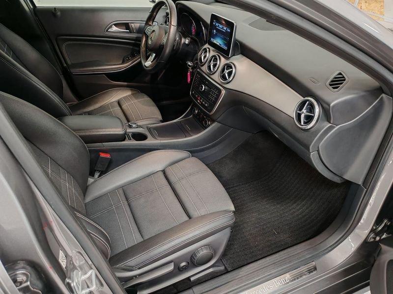 Mercedes-Benz GLA GLA 200 d Automatic 4Matic Sport