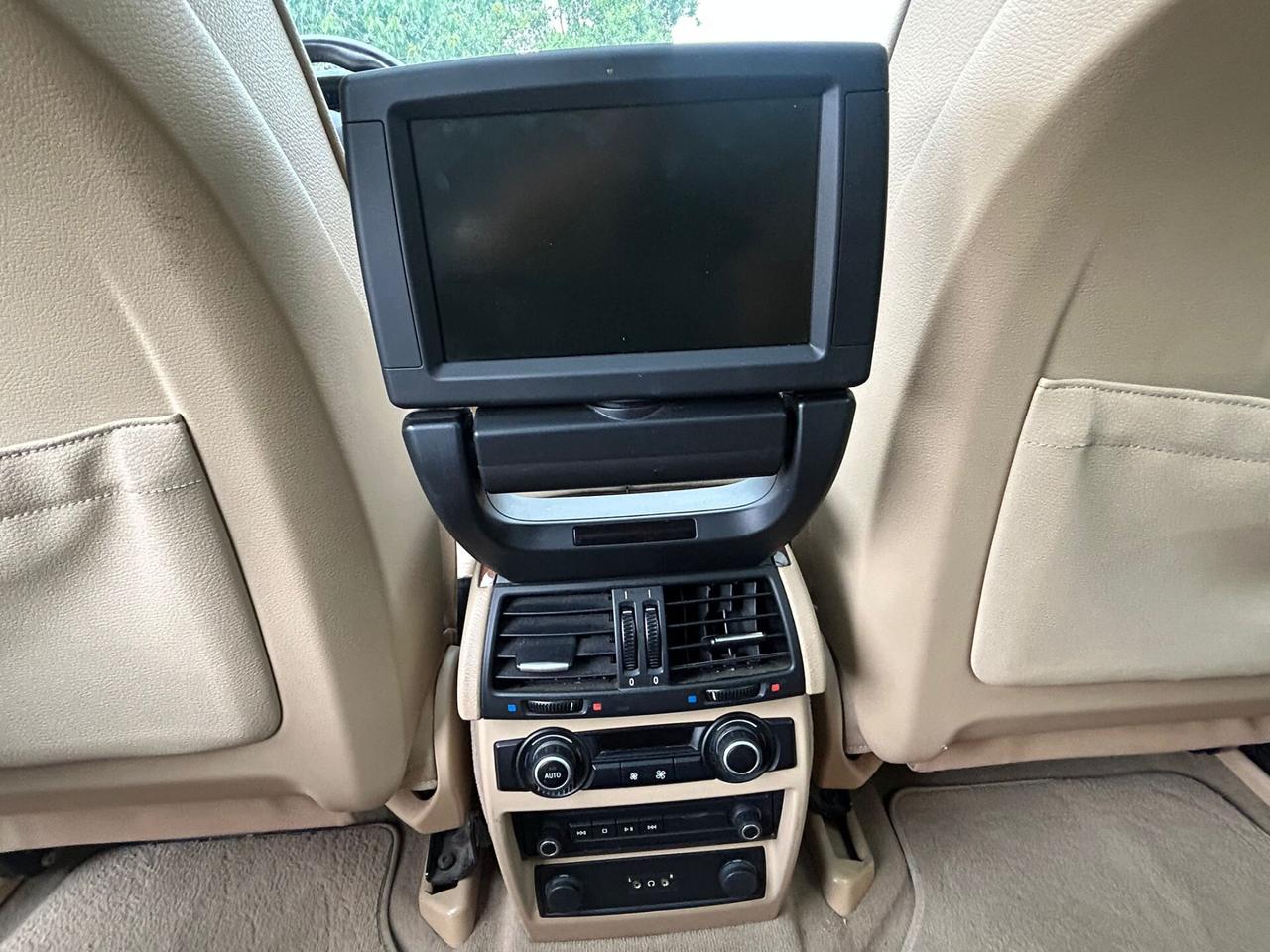 Bmw X5 xdrive30d auto 8m E5