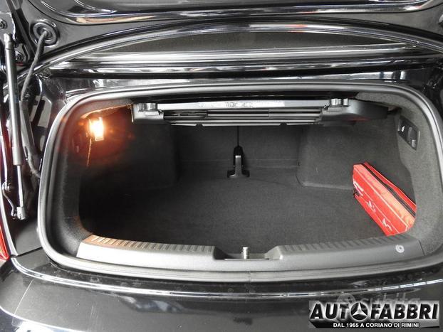 VOLKSWAGEN - New Beetle Cabrio 1.2 tSI Design Ltd