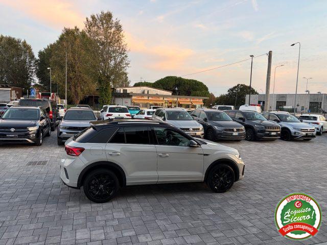 VOLKSWAGEN T-Roc 1.0 TSI R-Line ANCHE NEOPATENTATI