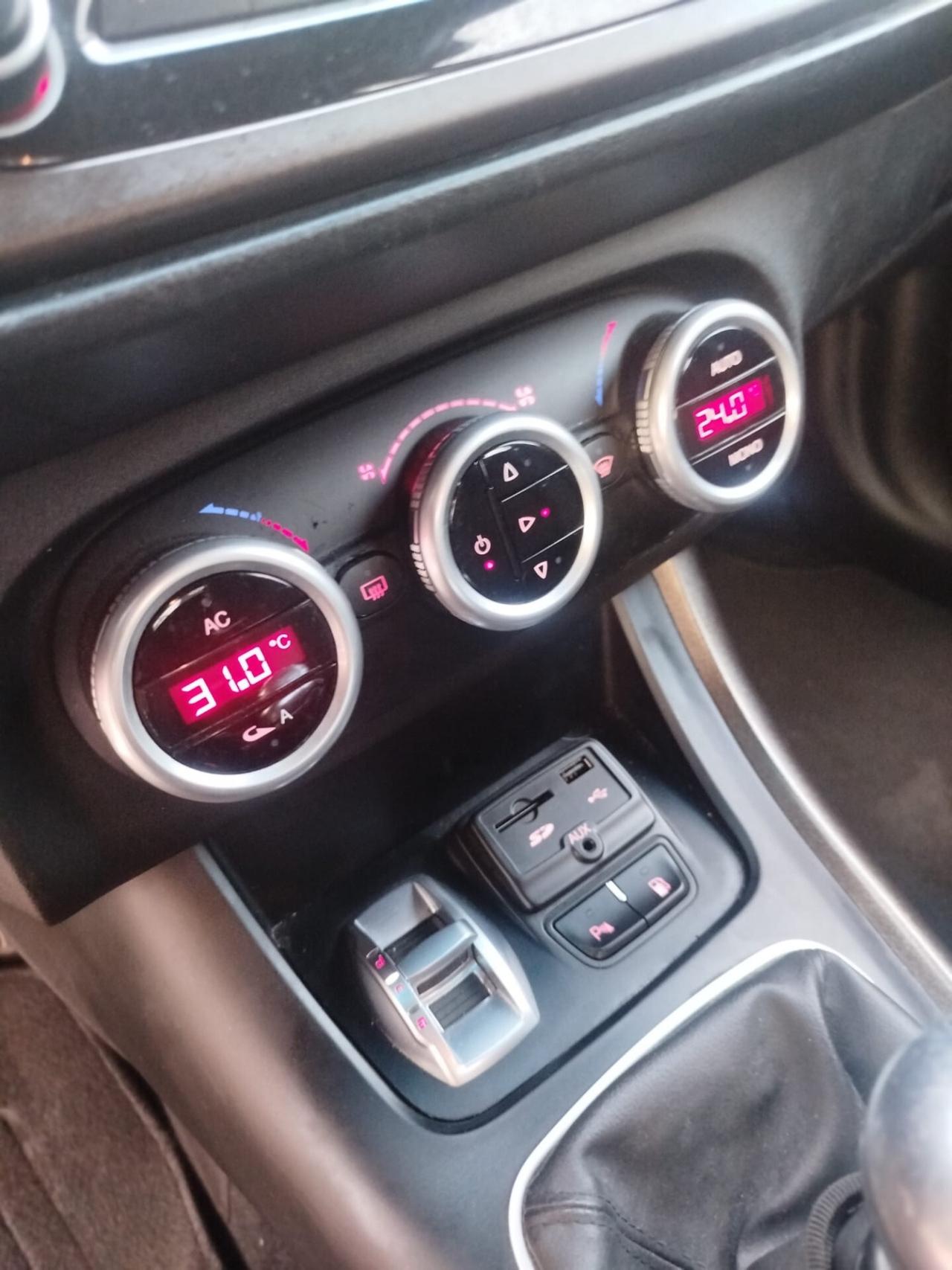 Alfa Romeo Giulietta 1.4 Turbo 120 CV GPL Progression