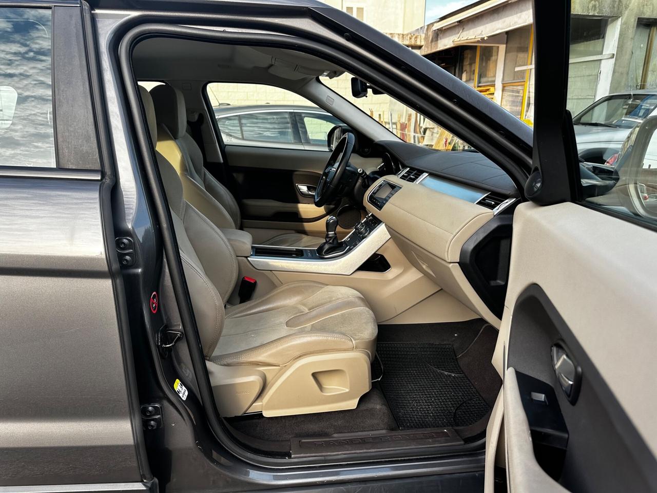 Land Rover Range Evoque 2.2 TD4 5p. Prestige