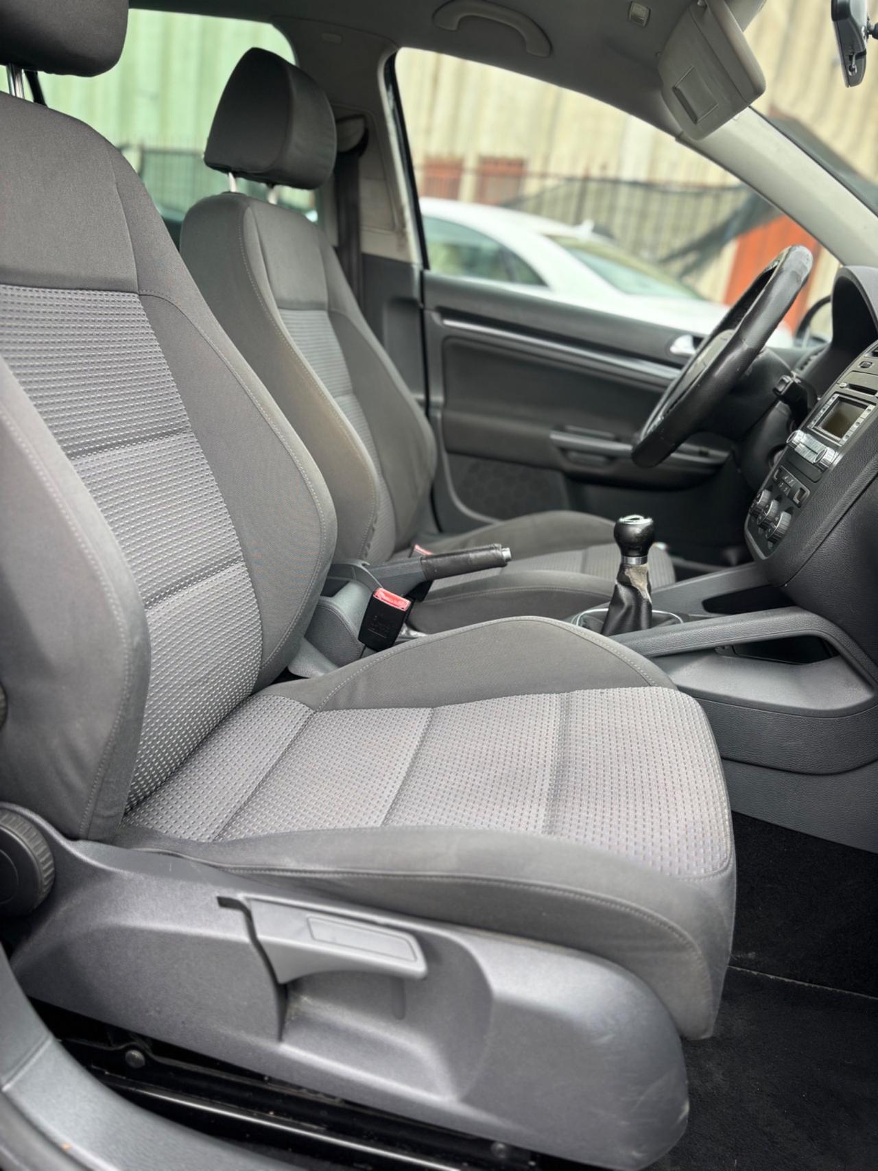 Volkswagen Golf 2.0 16V TDI 5p. GT Sport