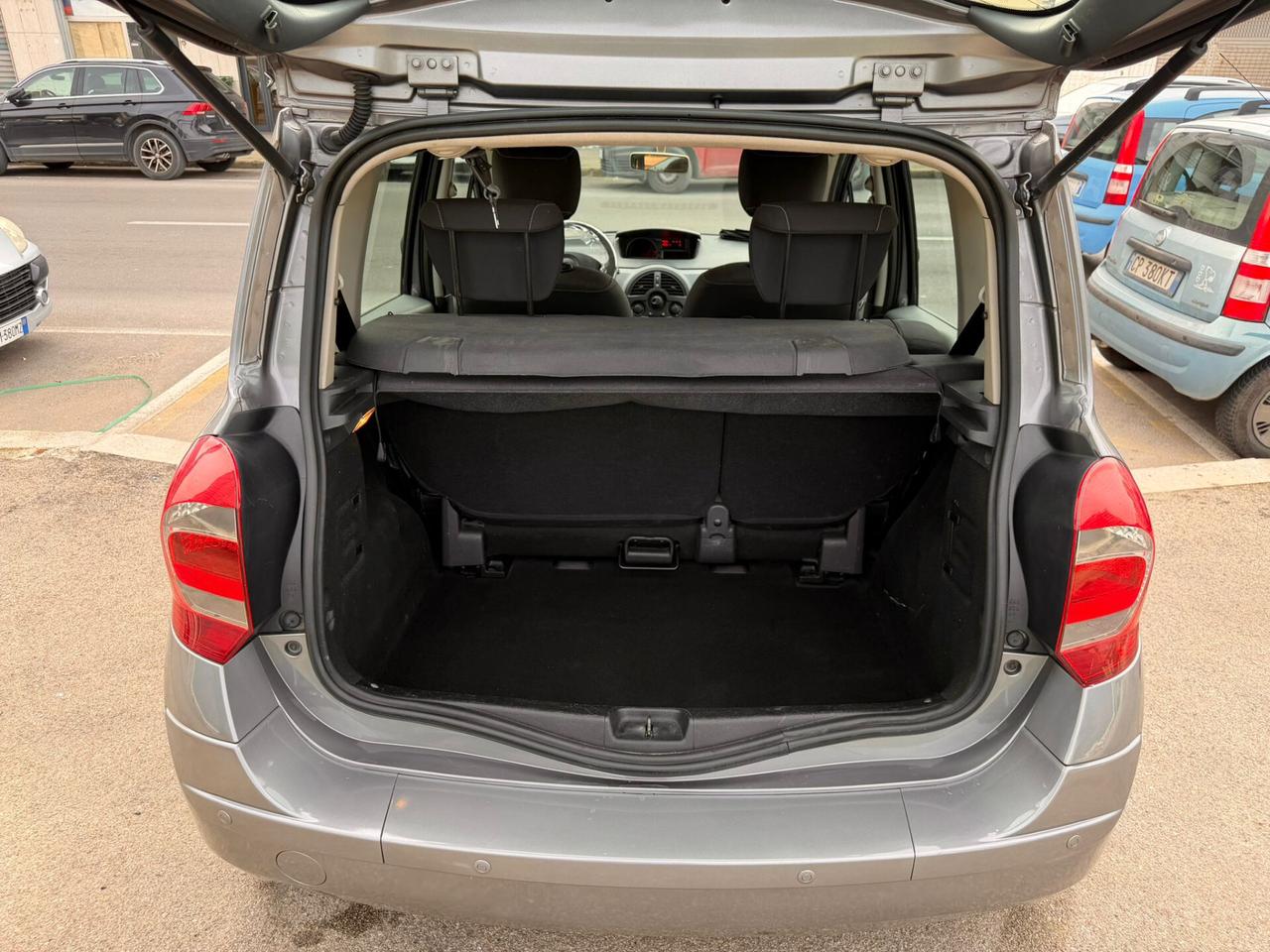 Renault Modus Grand 1.5 DIESEL - Anno 2011 - NEOPATENTATO