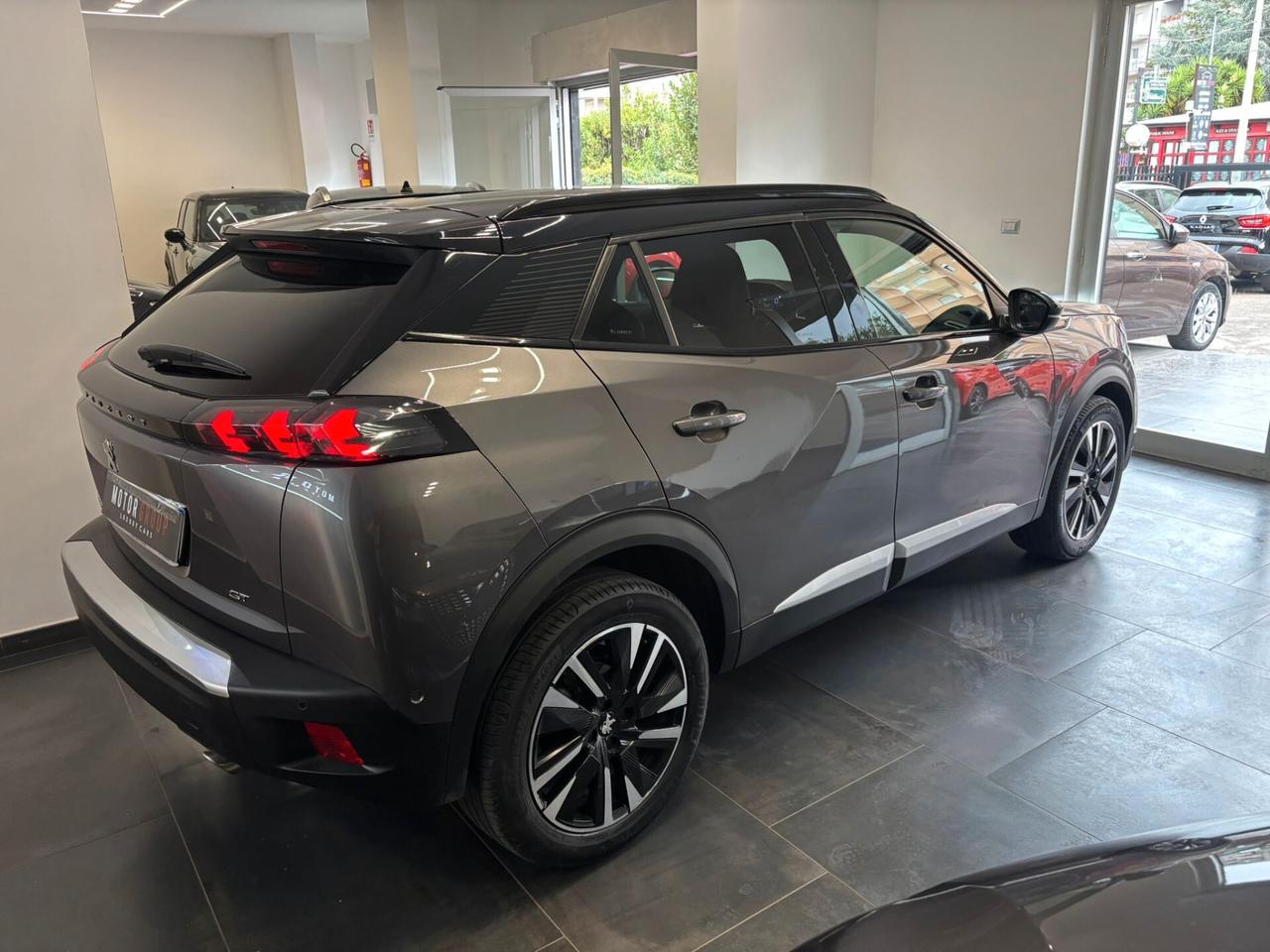 Peugeot 2008 1.5 BlueHDi 130 S&S EAT8 GT
