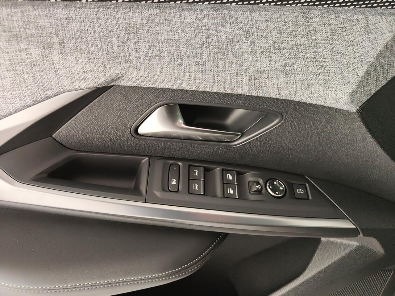 Peugeot 3008 Hybrid 145 e-DCS6 GT