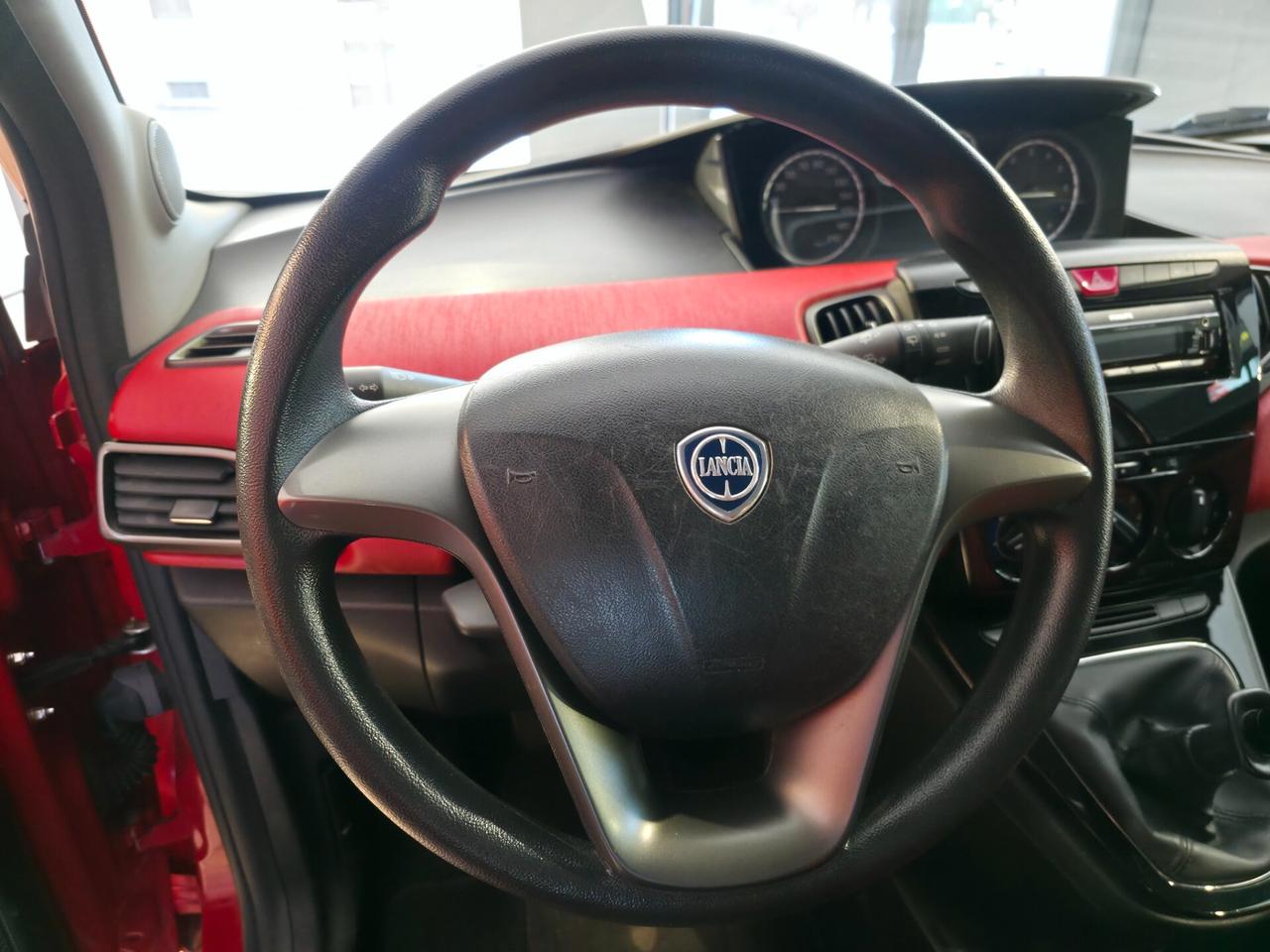 Lancia Ypsilon (AUTO IN ARRIVO)