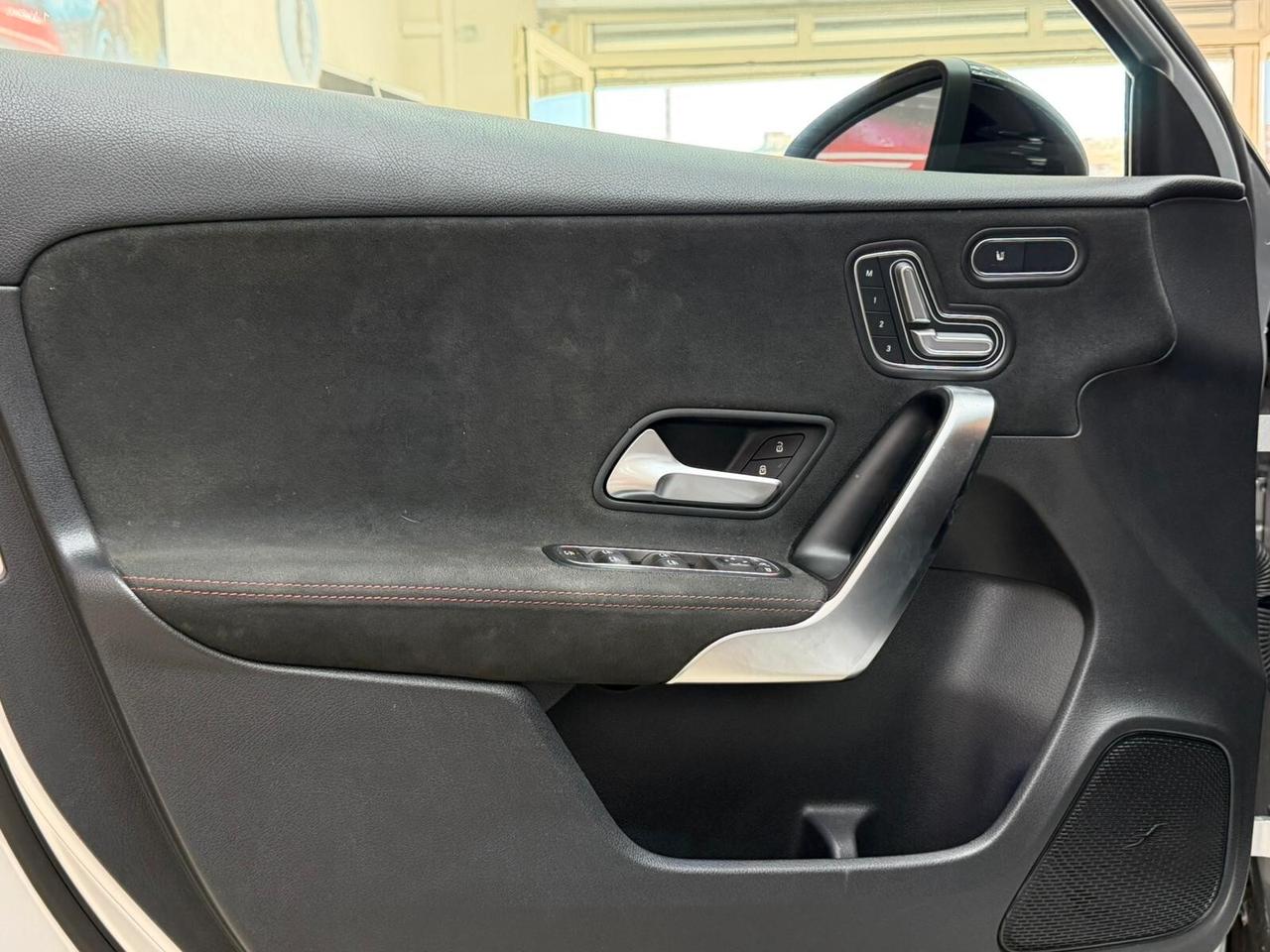 Mercedes-benz A 200 d Automatic Premium