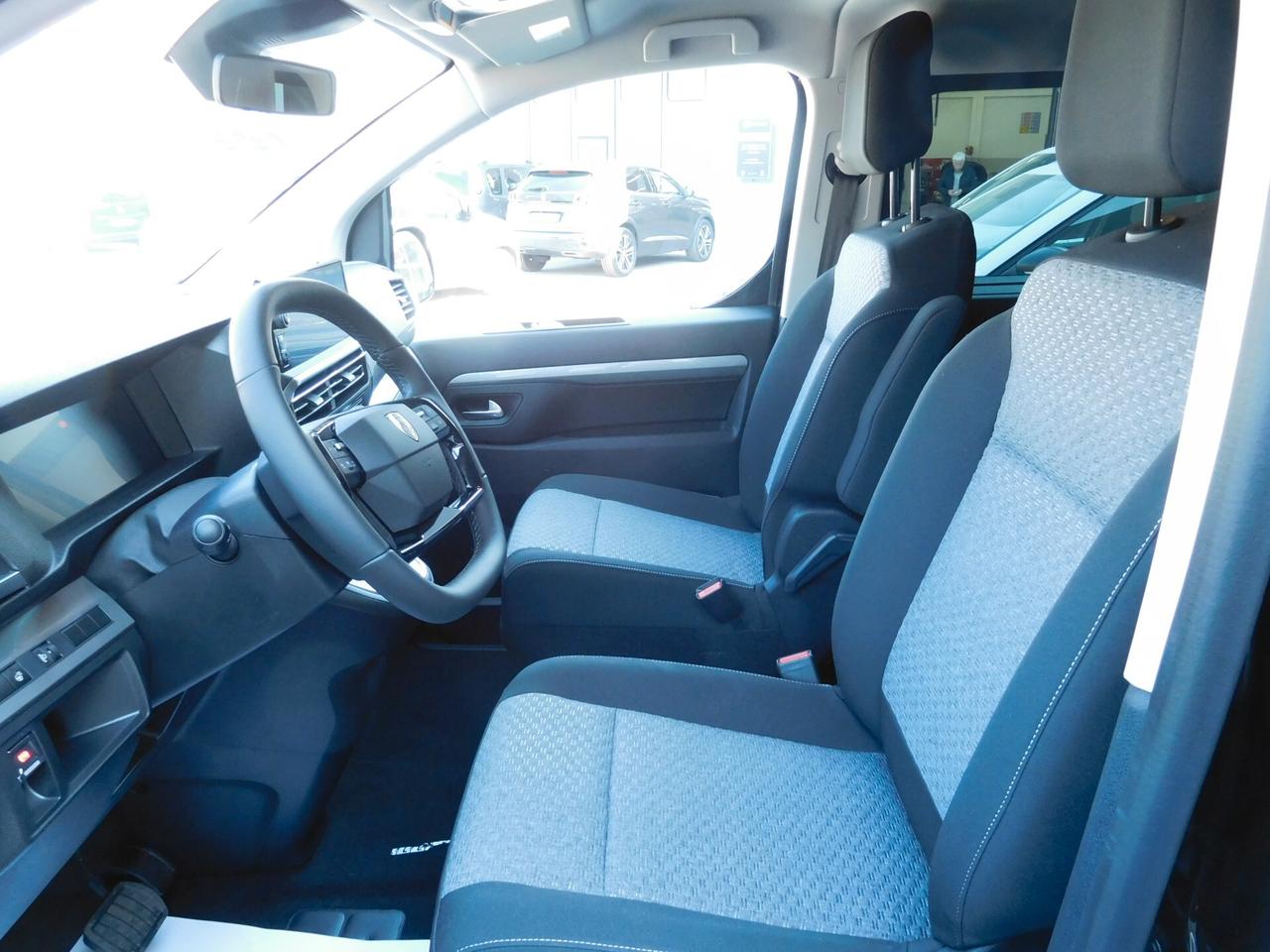 Peugeot Traveller 2.2 BlueHDi 180cv S&S EAT8 Standard Business