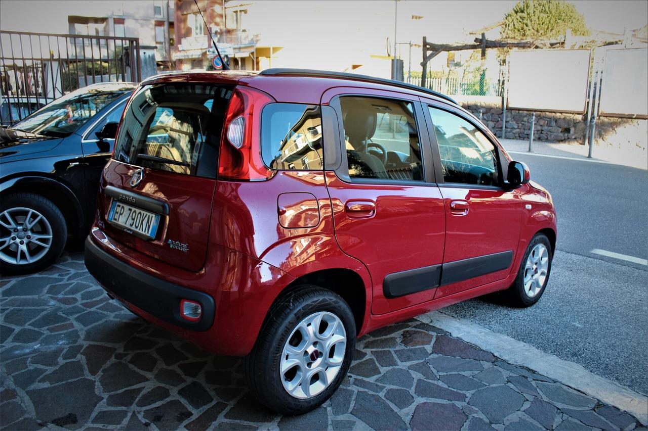 Fiat Panda 0.9 TwinAir Turbo Natural Power Lounge