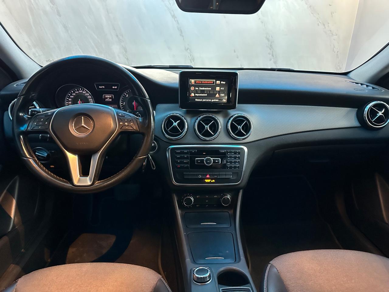 Mercedes-benz GLA 200 CDI Automatic Sport