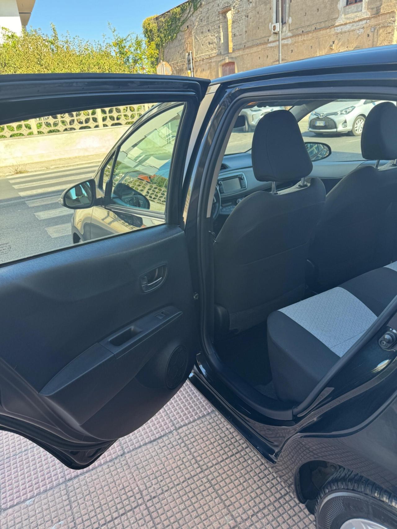 Toyota Yaris 1.4 D-4D 5 porte Lounge