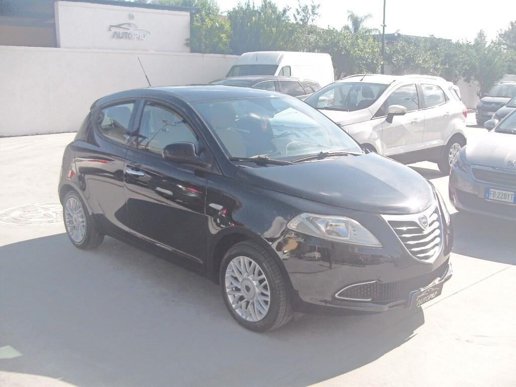 Lancia Ypsilon 1.2 69 CV 5 porte GPL Gold - 2014