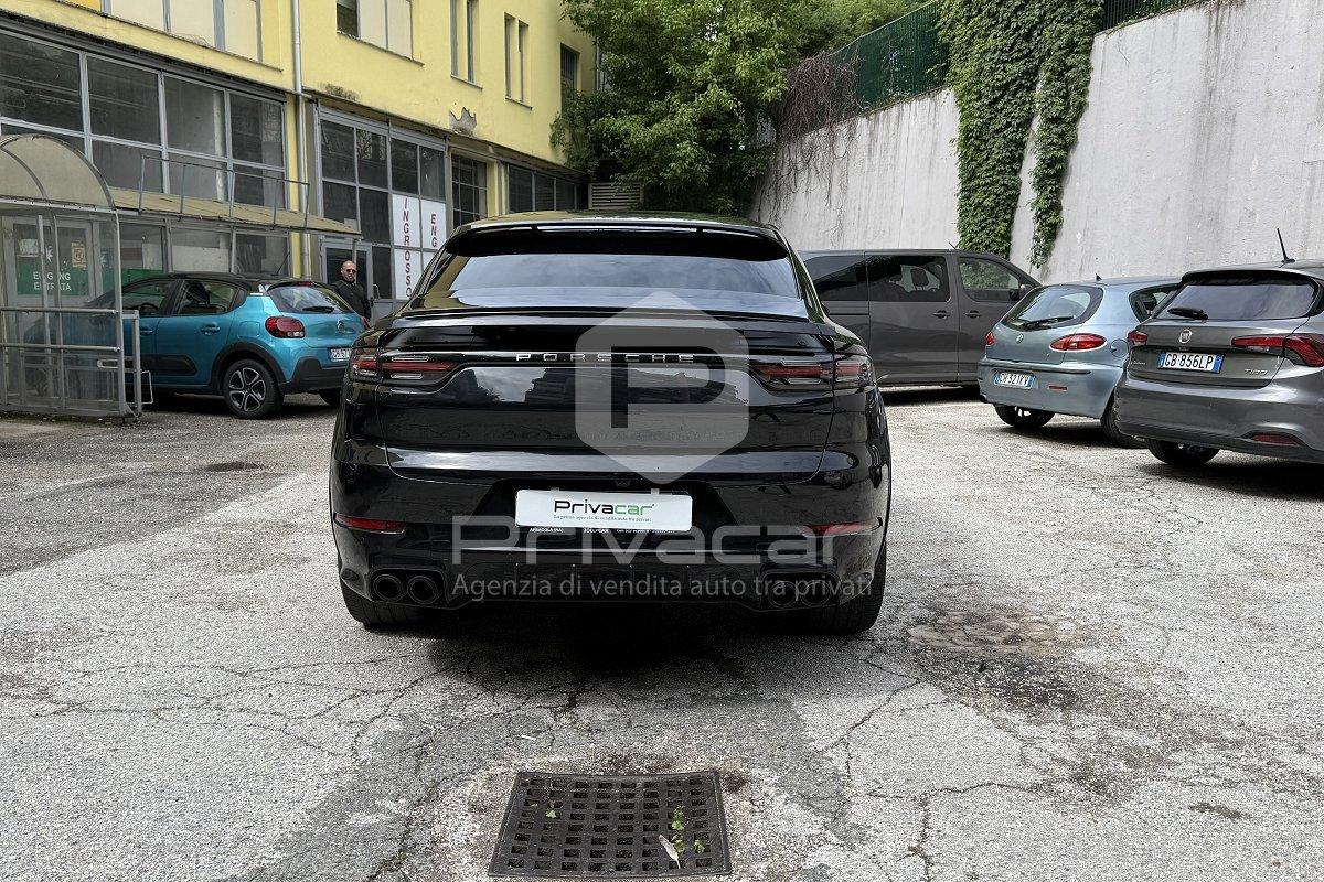 PORSCHE Cayenne Coupé 3.0 V6