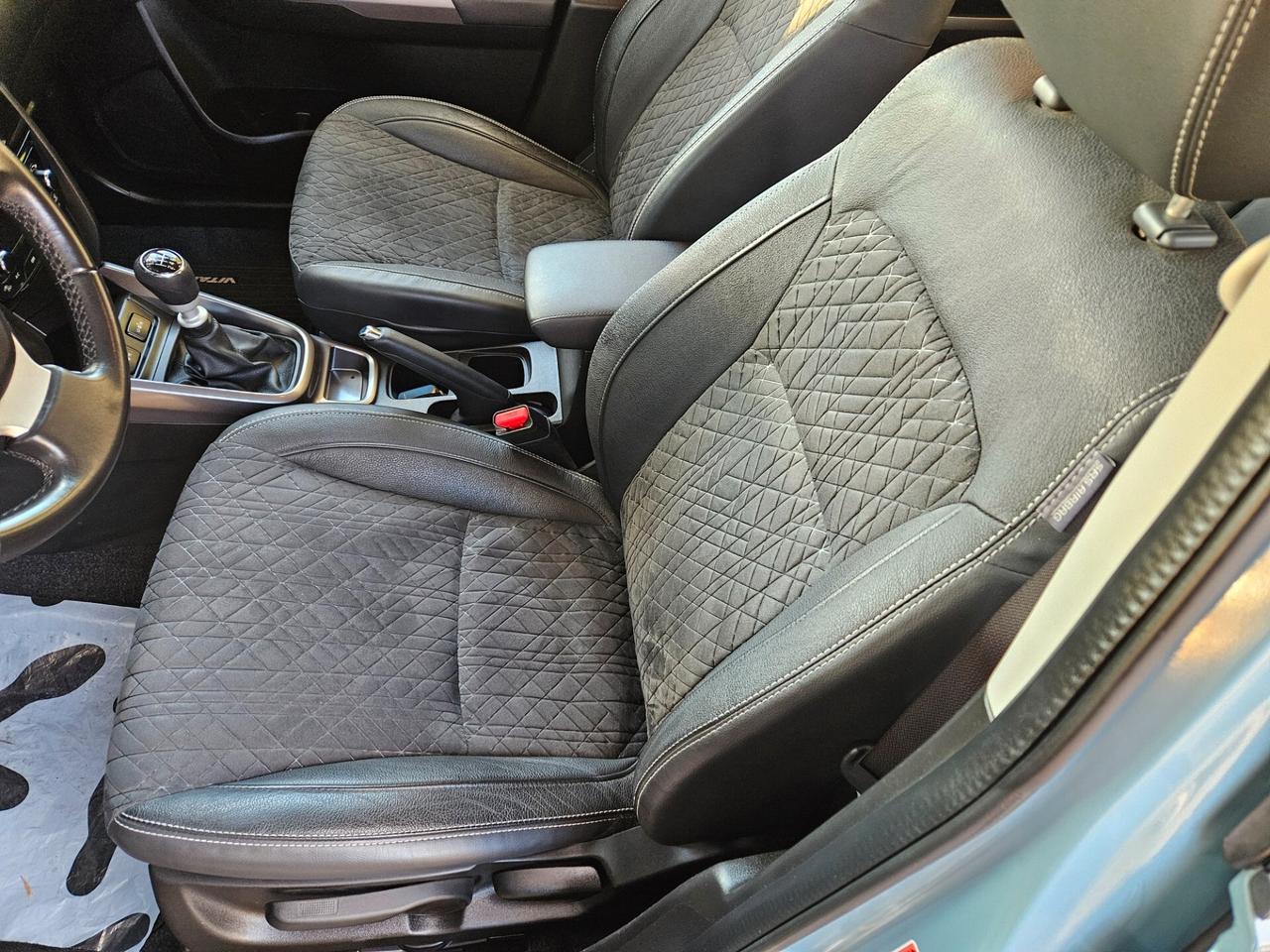 Suzuki Vitara 1.4 Hybrid Top