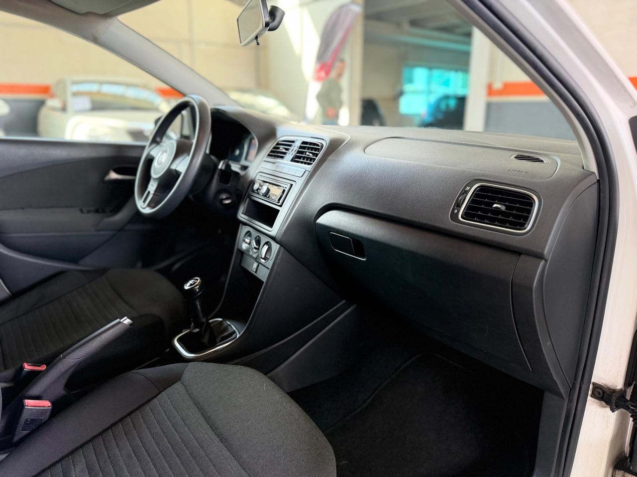 Volkswagen Polo 1.4 5 porte Highline BiFuel NEOPATENTATO