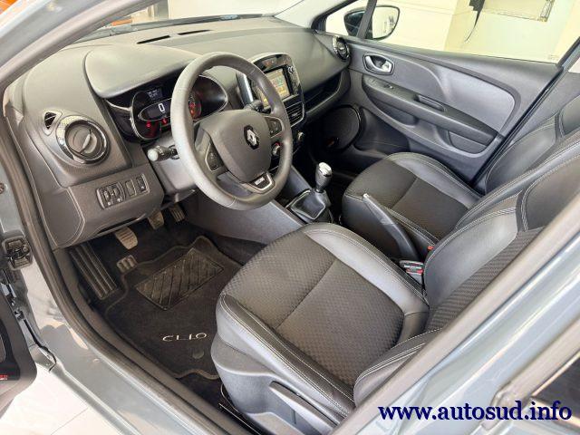 RENAULT Clio dCi 8V 75 CV 5 porte Moschino Intens