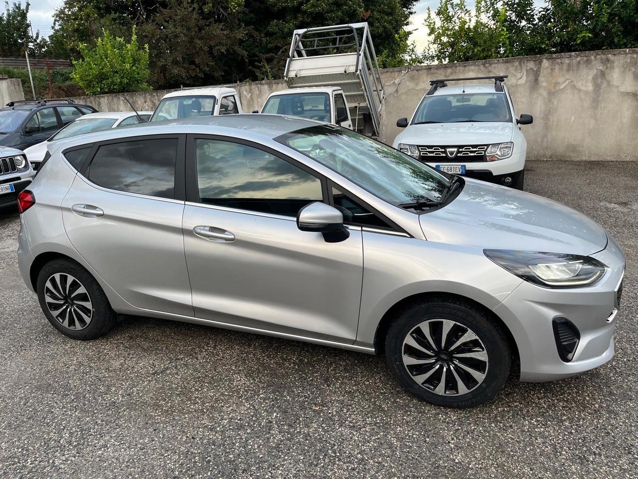 Ford fiesta 5P-1100 benz-km 42000-2023