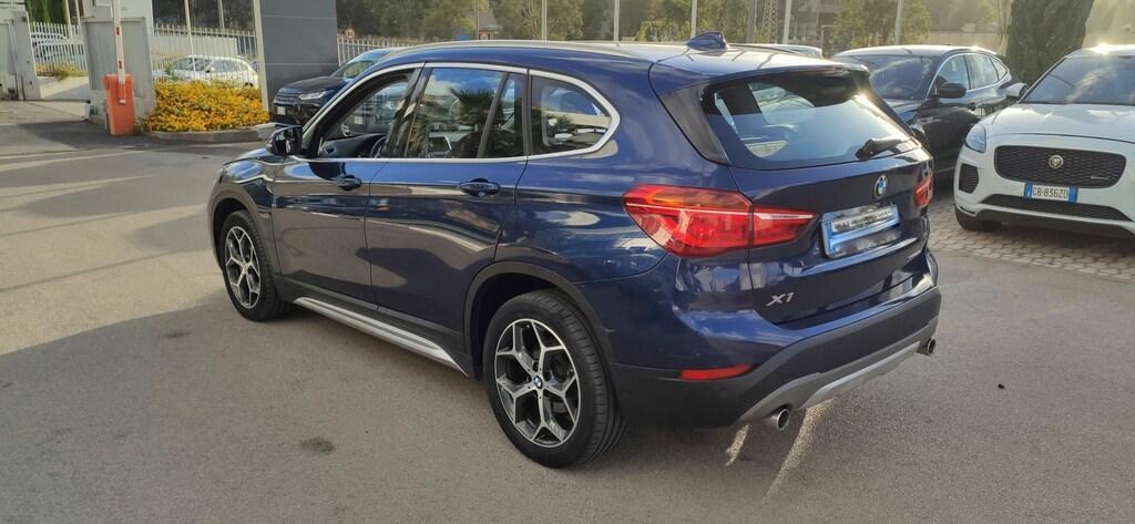 BMW X1 18 d xLine xDrive Steptronic