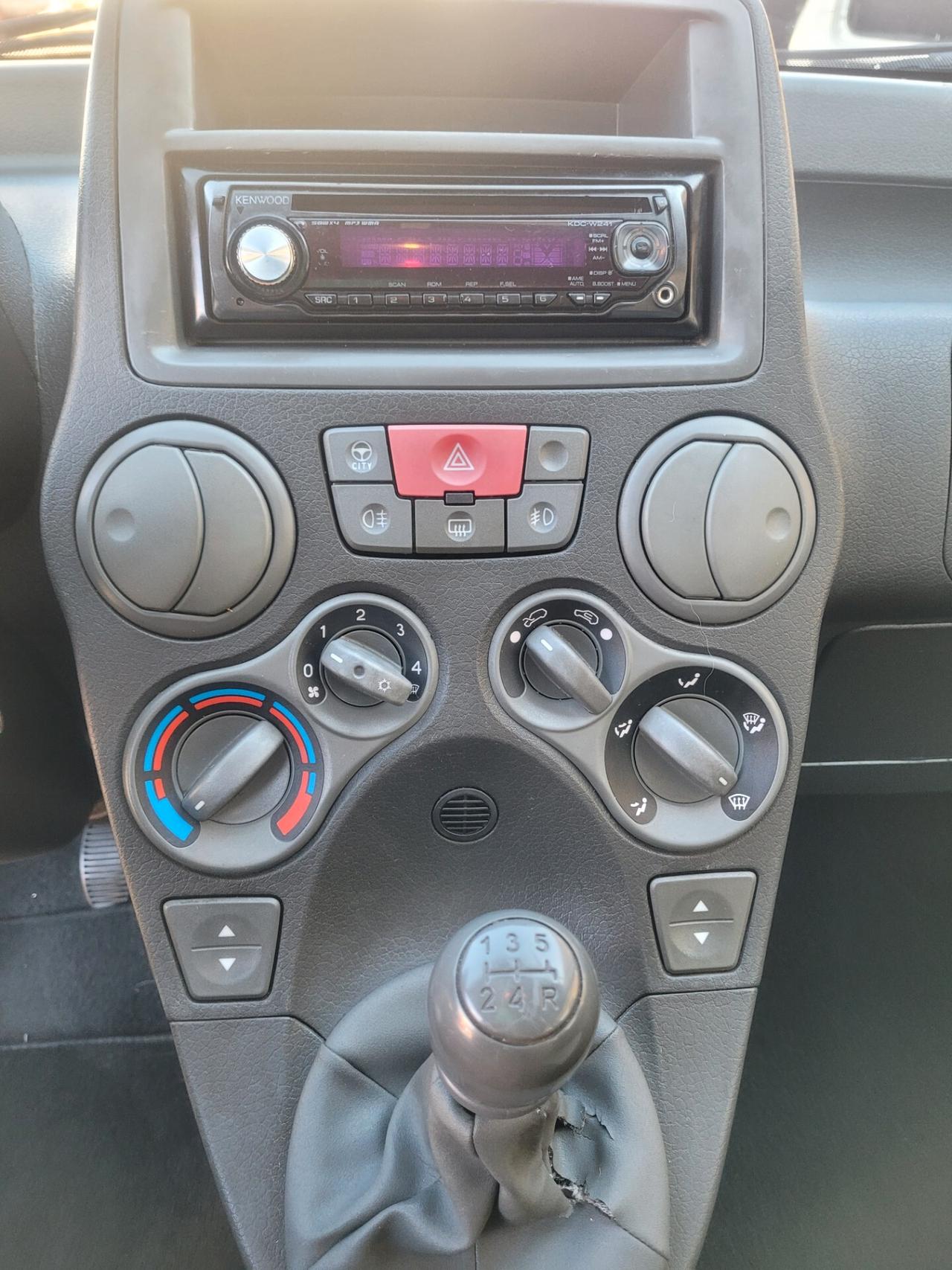 Fiat Panda 1.2 BENZ X NEOPATENTATI