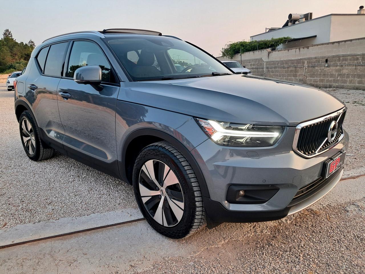 Volvo XC40-2.0-150CV*TETTO*CAM360°*LED*NAVI