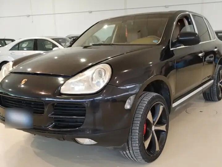 Porsche Cayenne 3.2 V6 cat
