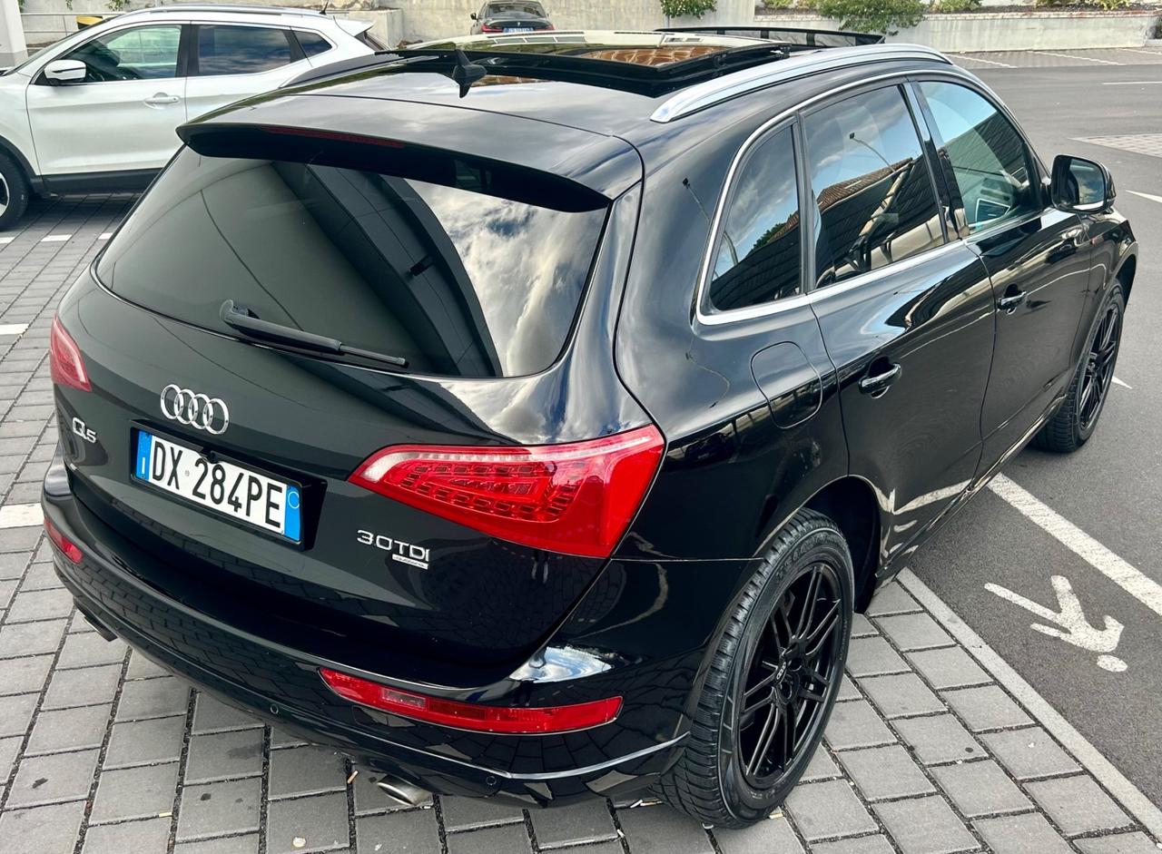 Audi Q5 3.0 V6 TDI quattro S tronic 240CV S-LINE PLUS