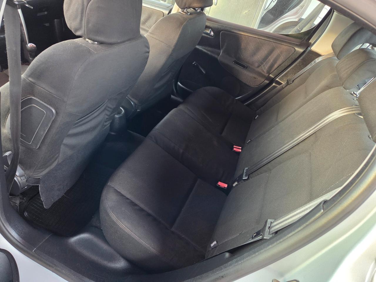 Peugeot 207 1.6 HDi 90CV 5p. 2008