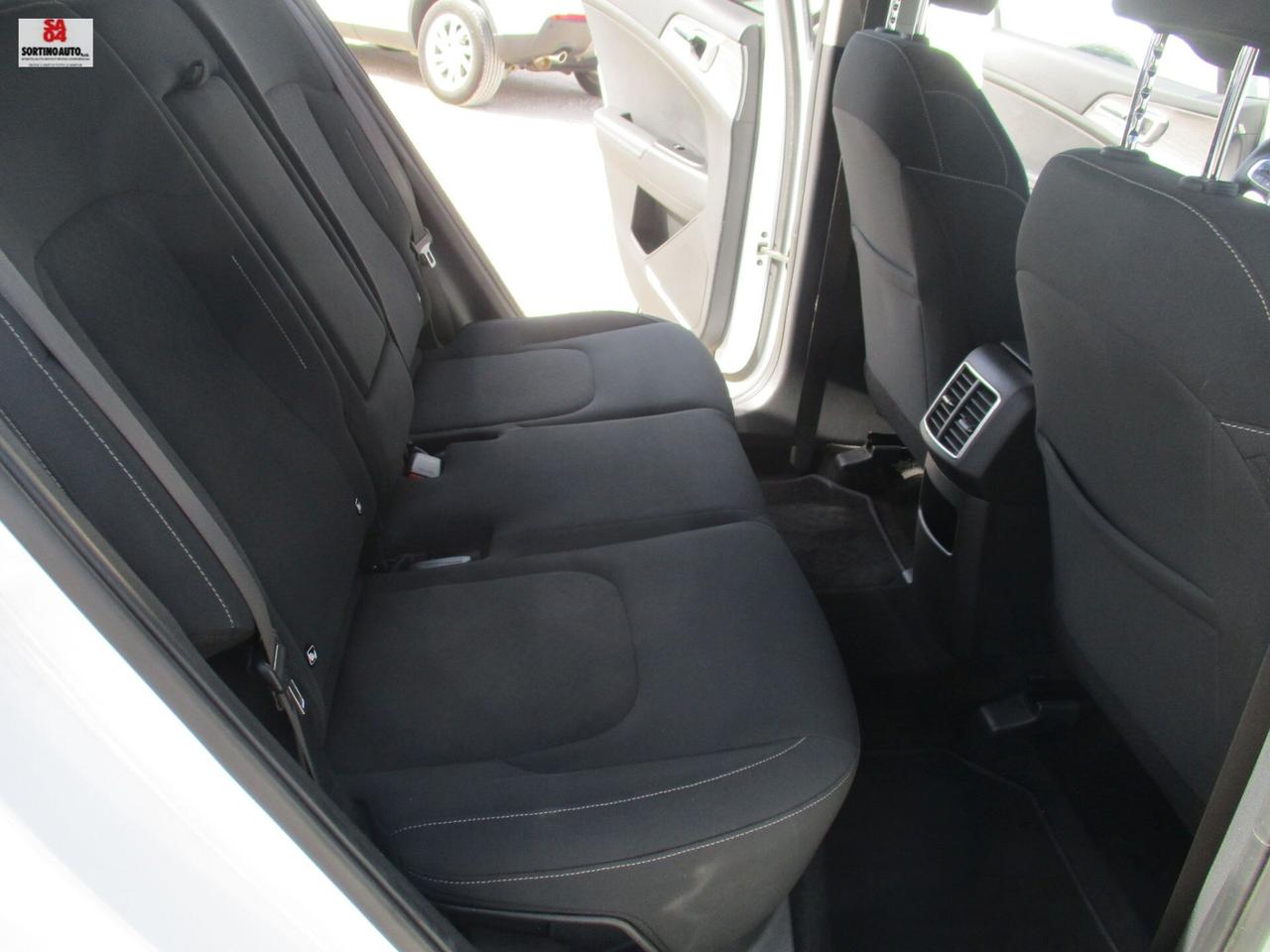 Kia Sportage 1.6 CRDi MHEV DCT Business 2WD 136cv 2/2023 KM95000 NAVI