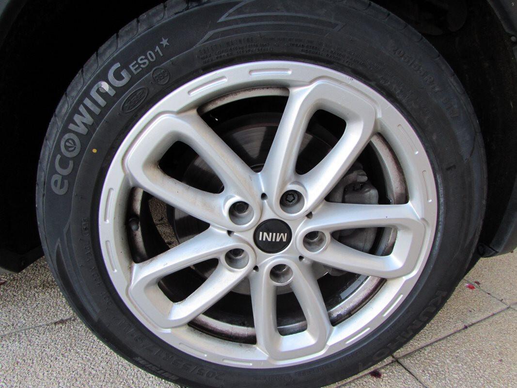 Mini Cooper D Countryman 1.6 D 110cv